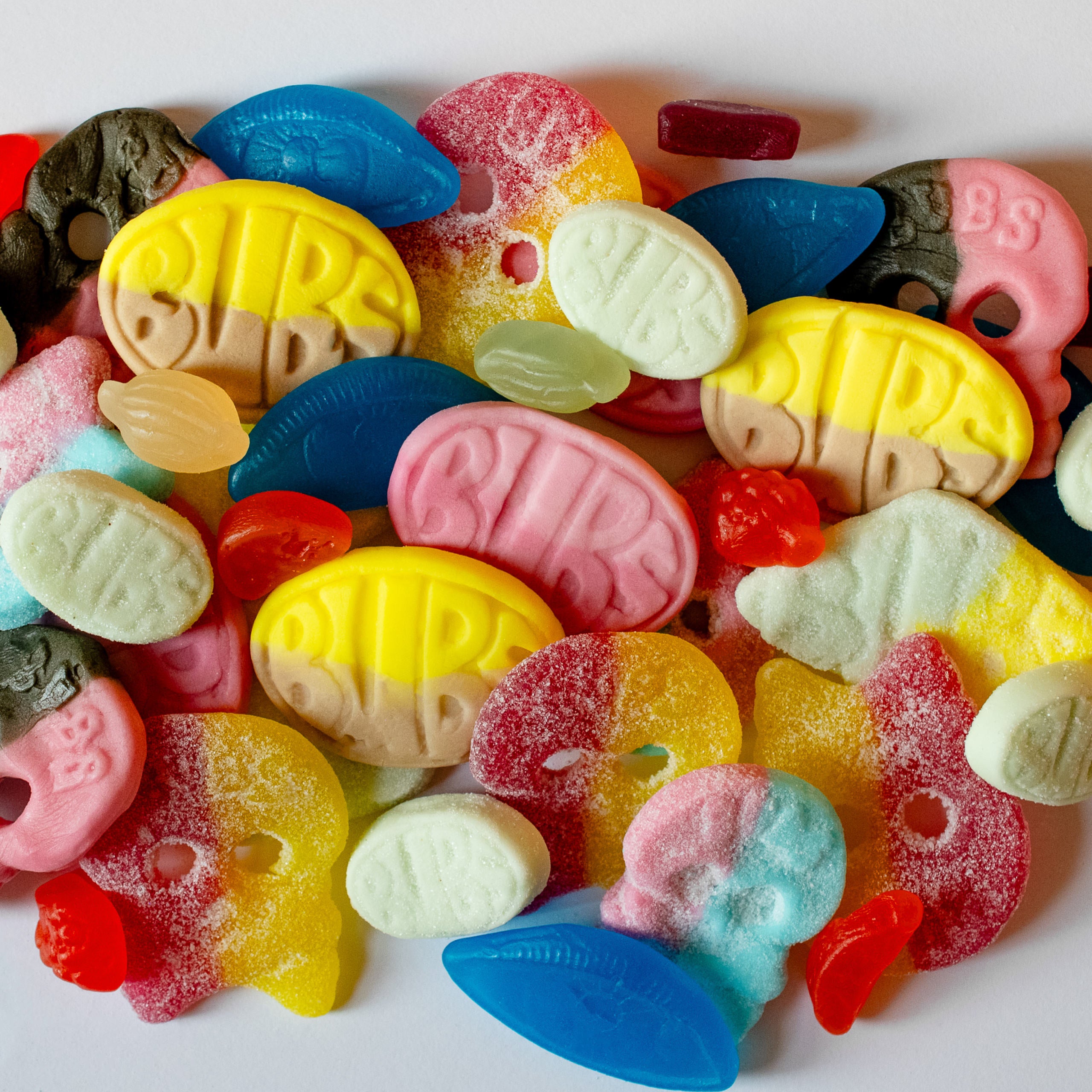web-social-sq-swedish-candy-2